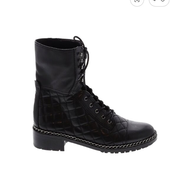 Black boots Vince Camuto size 7 1/2 - Picture 1 of 2